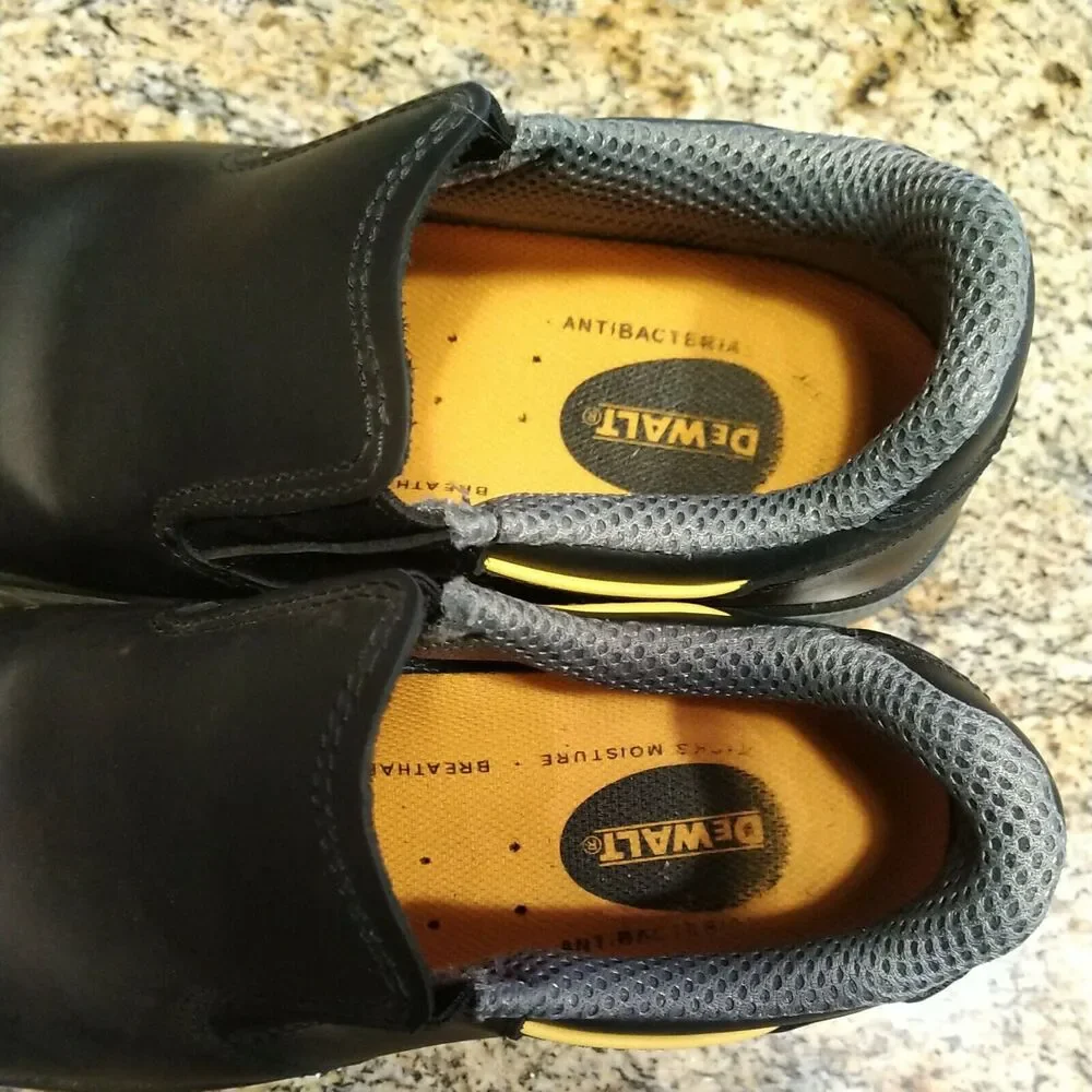 Dewalt Tough Slip On Steel Toe Heel Cushion Men Work Shoe Size 8.5 DXWP99006